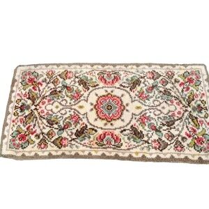 Vintage Shillcraft Latchet Hook Kits Handmade Rug 55” x 28”